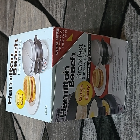 HAMILTON BEACH ALL-IN-ONE BREAKFAST SANDWICH MAKER - Picture 1 of 8